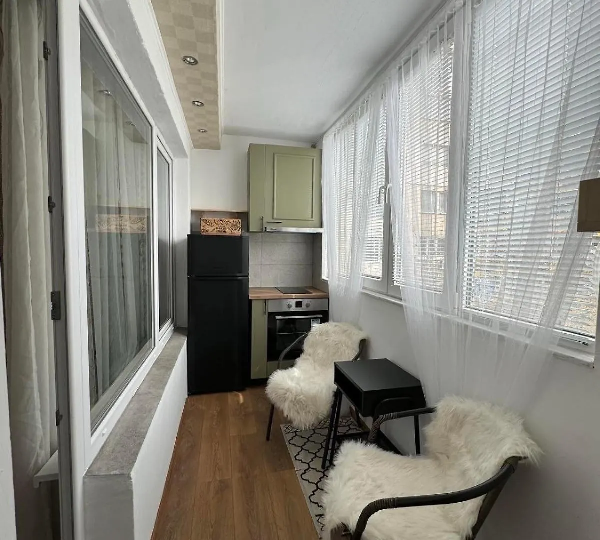 Cozy Corner In Nadezhda Apartment Sofia