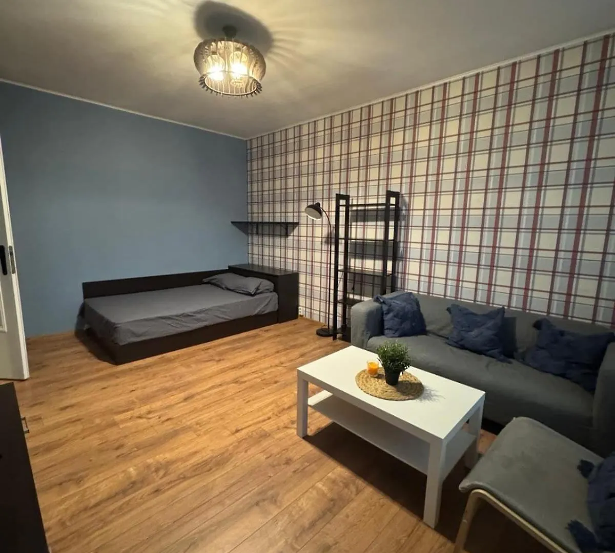 Cozy Corner In Nadezhda location
